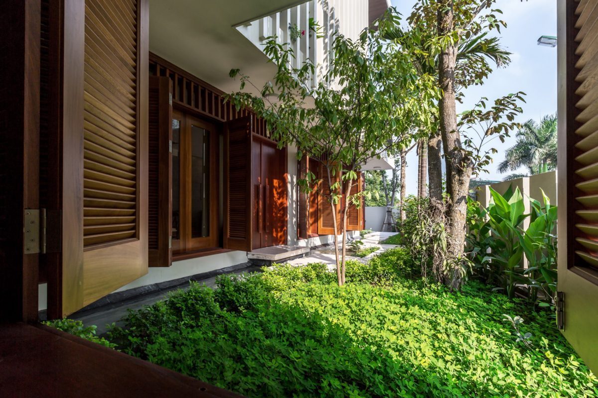 VMhouse exteriors 6k resize Ngôi nhà với vườn cây bốn mùa xanh mát tại Hà Nội qpdesign